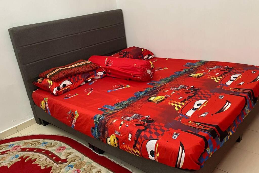 Homestay Delisha Parit Raja Uthm Exterior photo
